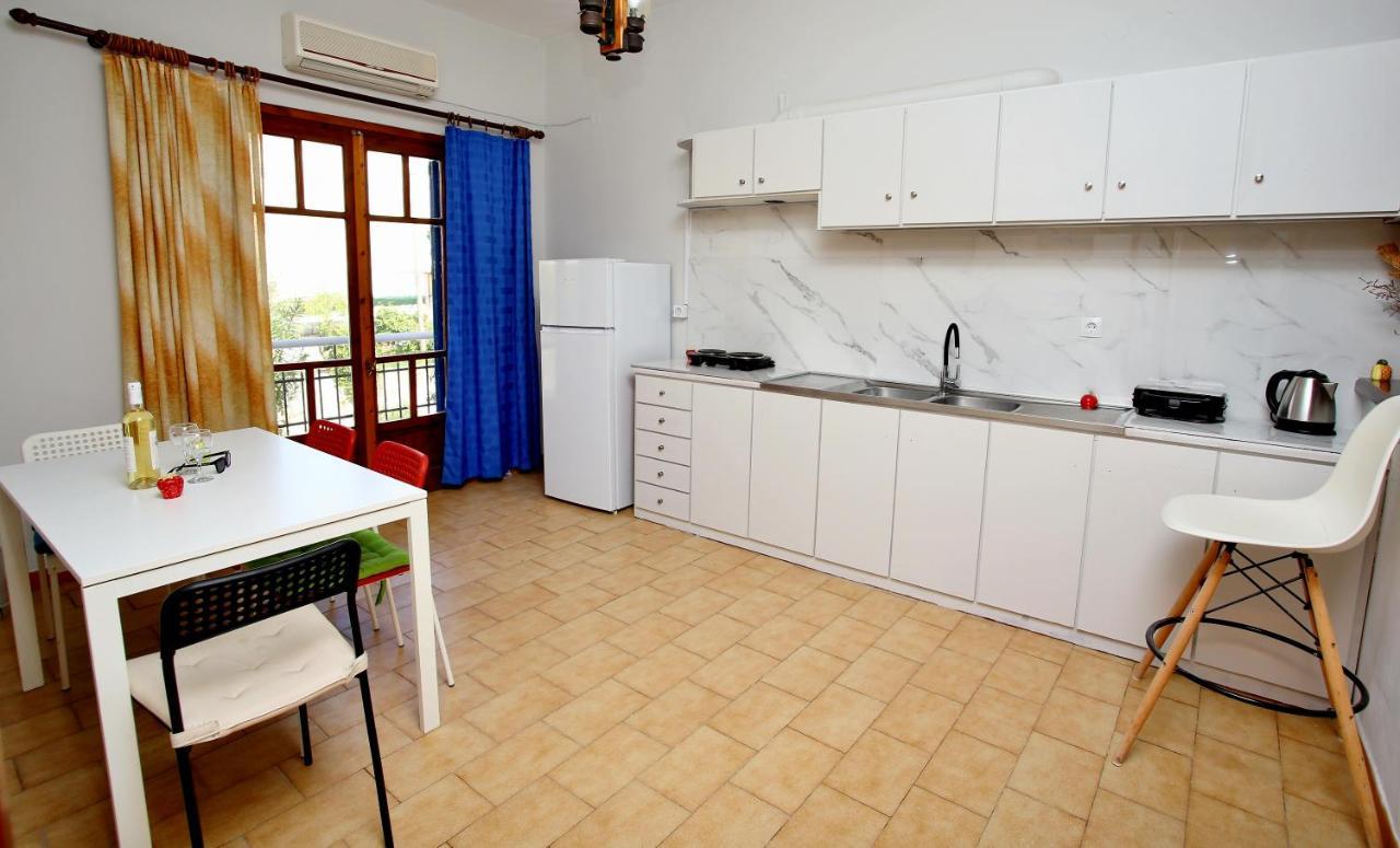 Glaros Apartments Nydrí Eksteriør bilde
